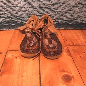 Beaded Moccasins! Size 6